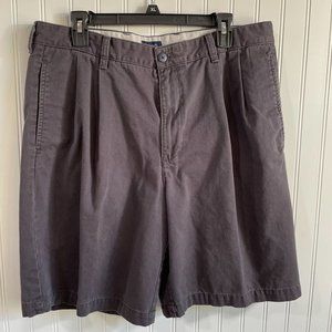 IZOD Men's Size 36 Black Cotton 4 Pocket Pleated Front‎ Chino Shorts Casual
